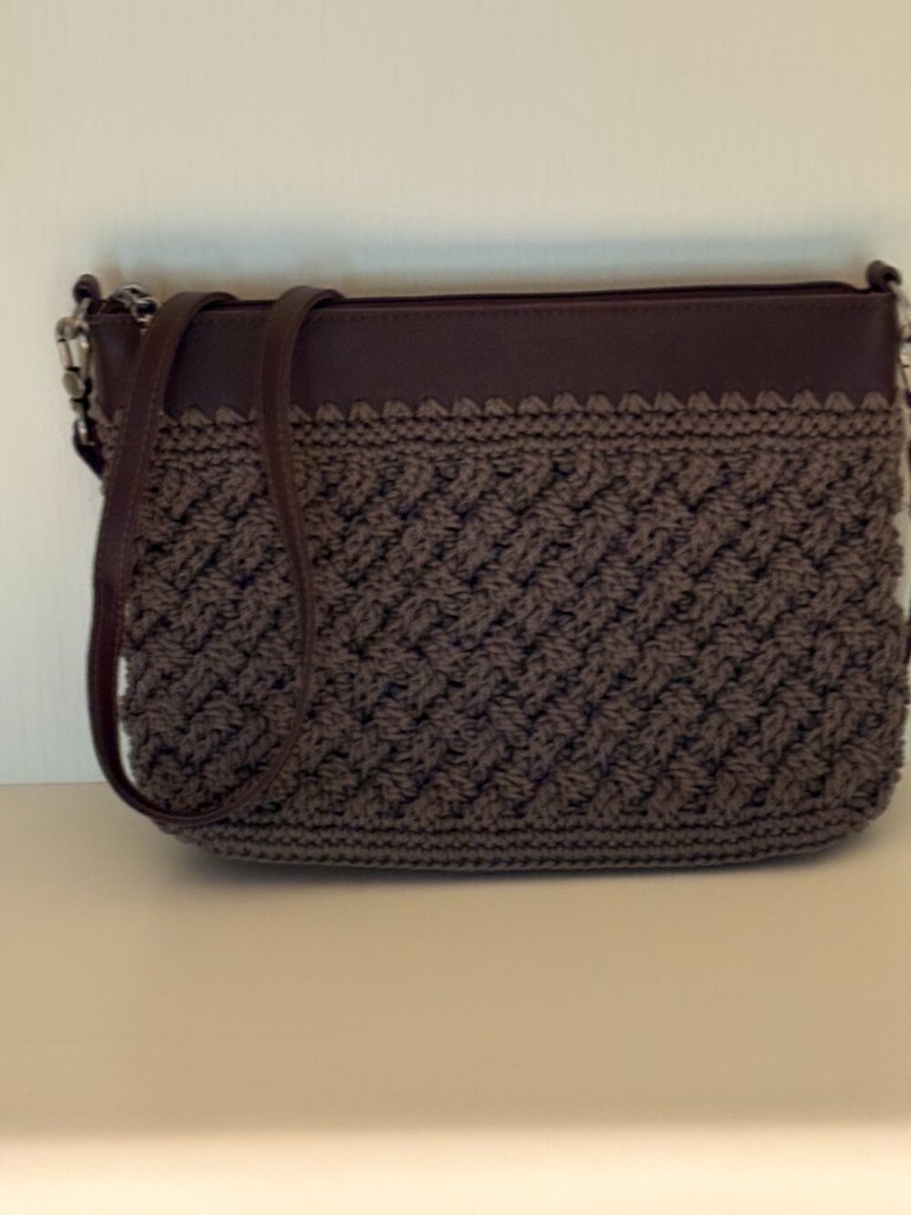 NWOT The Sak Lumi Hand Crochet Crossbody Mushroom Cozy Weave Brown 11"x2"x7.5"